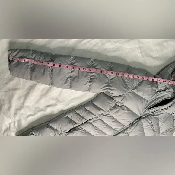 Marmot Montreal Women's 700 Down Puffer Coat - Glacier Grey | Size M - Picture 7 of 13